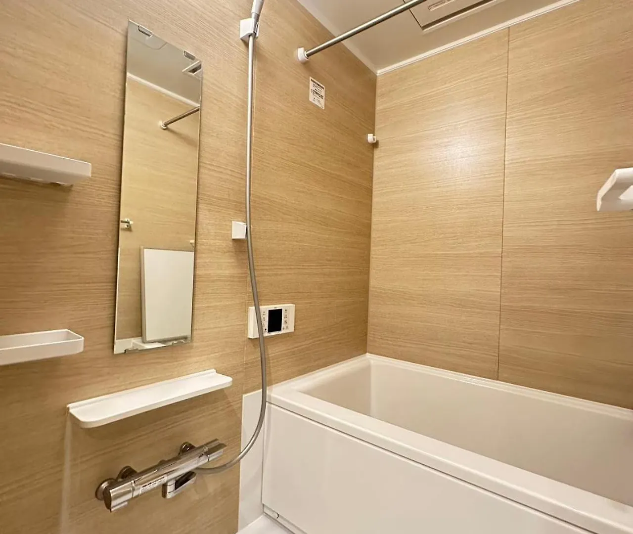 Solasia Residence 北上野501 Tokyo Apartment